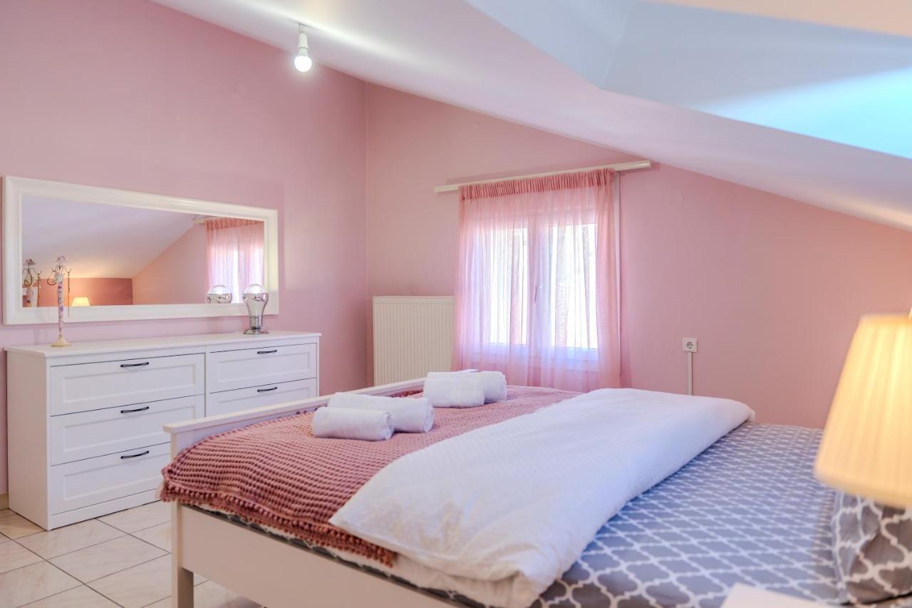 קאלאבאקה Georgina'S Meteora Loft Apartment מראה חיצוני תמונה