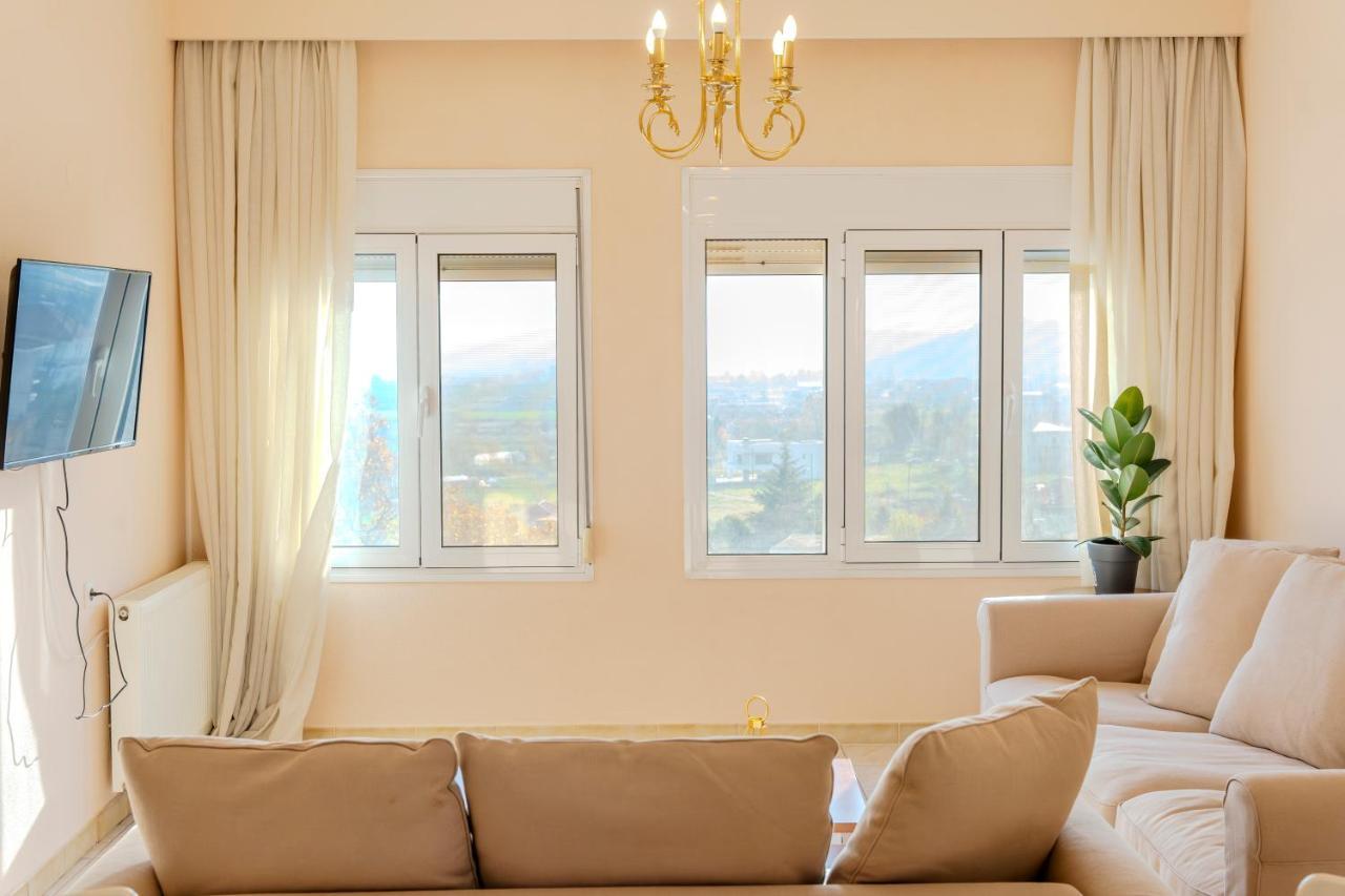 קאלאבאקה Georgina'S Meteora Loft Apartment מראה חיצוני תמונה